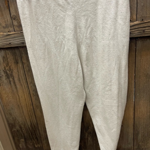 Victoria’s Secret pants with sparkles - Picture 3 of 7